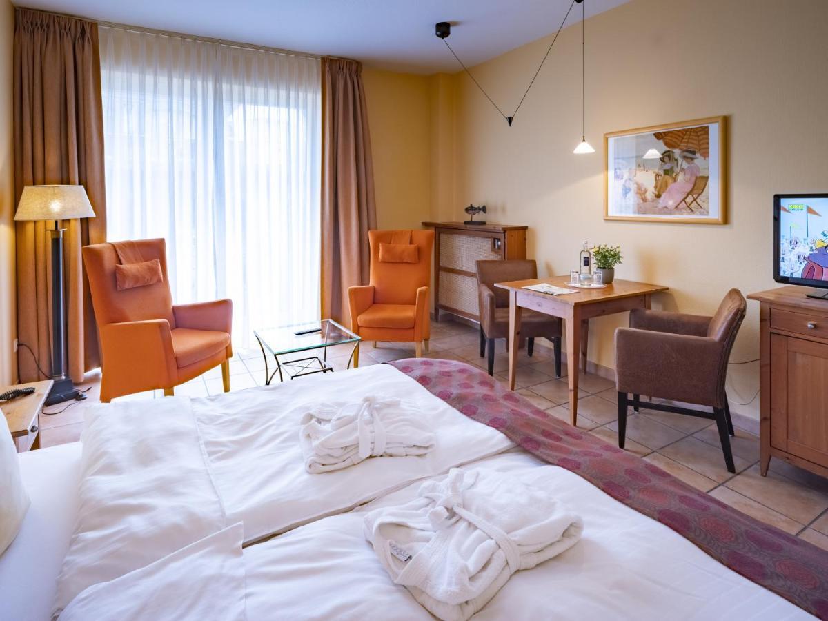 נורדורף Hotel Huettmann מראה חיצוני תמונה