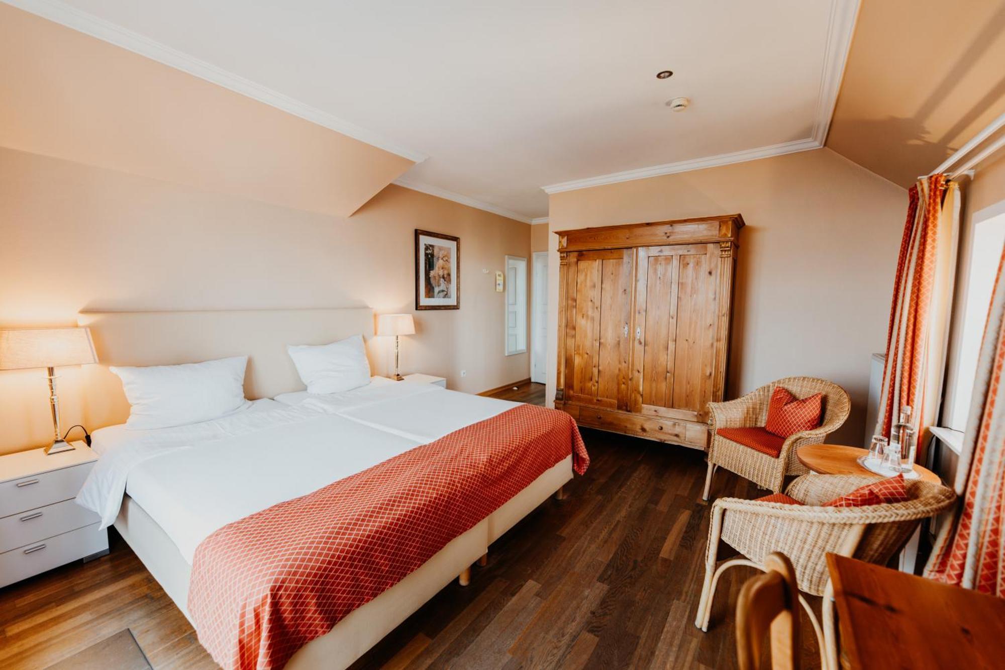 נורדורף Hotel Huettmann מראה חיצוני תמונה