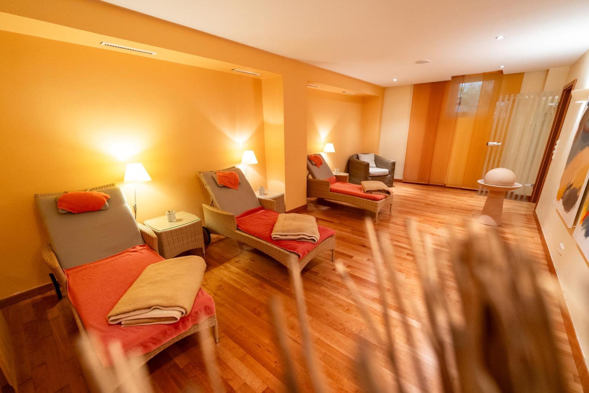 נורדורף Hotel Huettmann מראה חיצוני תמונה