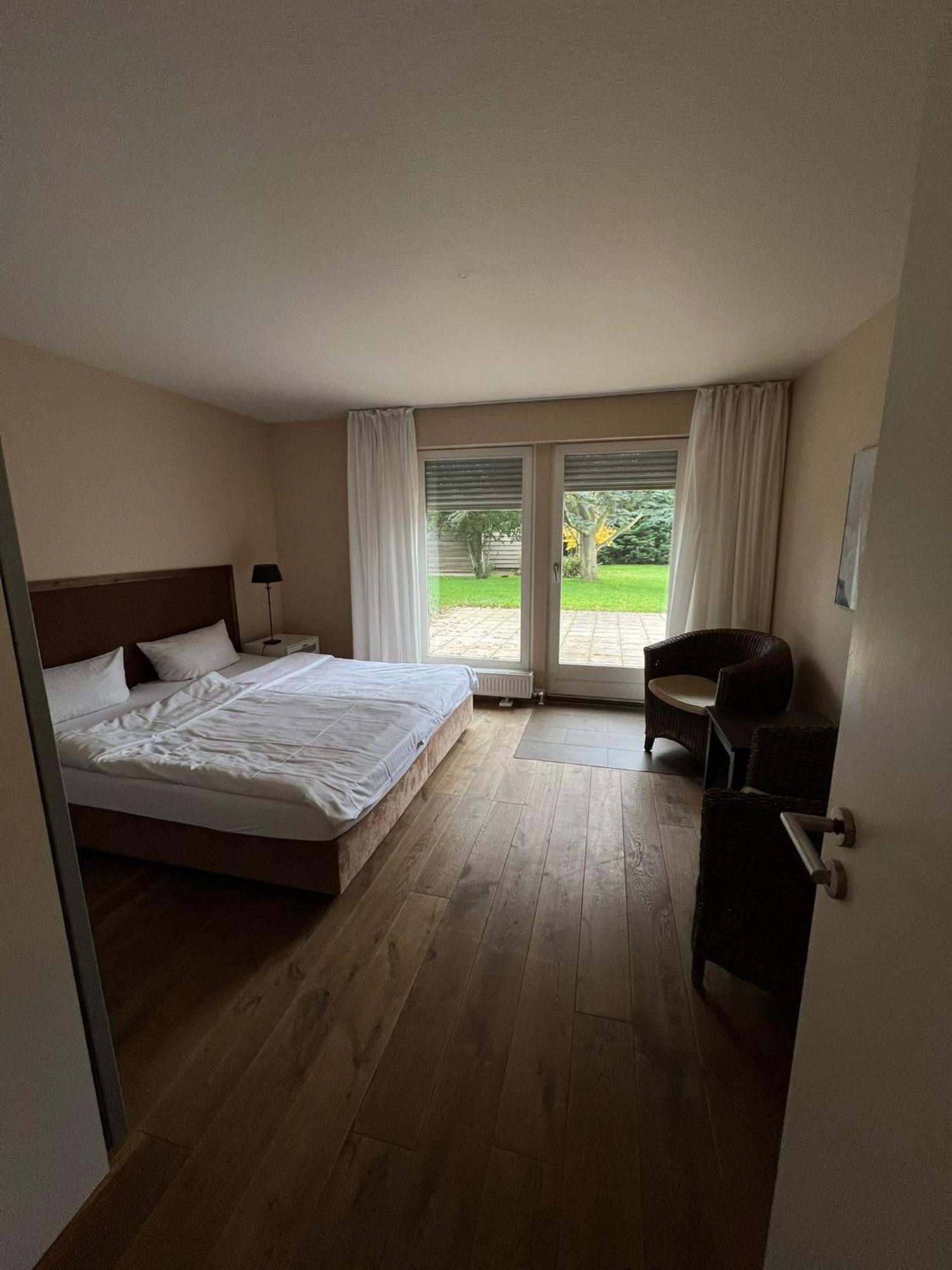 נורדורף Hotel Huettmann מראה חיצוני תמונה